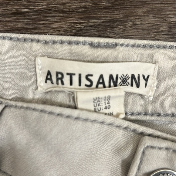 Artisan NY light gray pants/ 10 - Picture 3 of 5